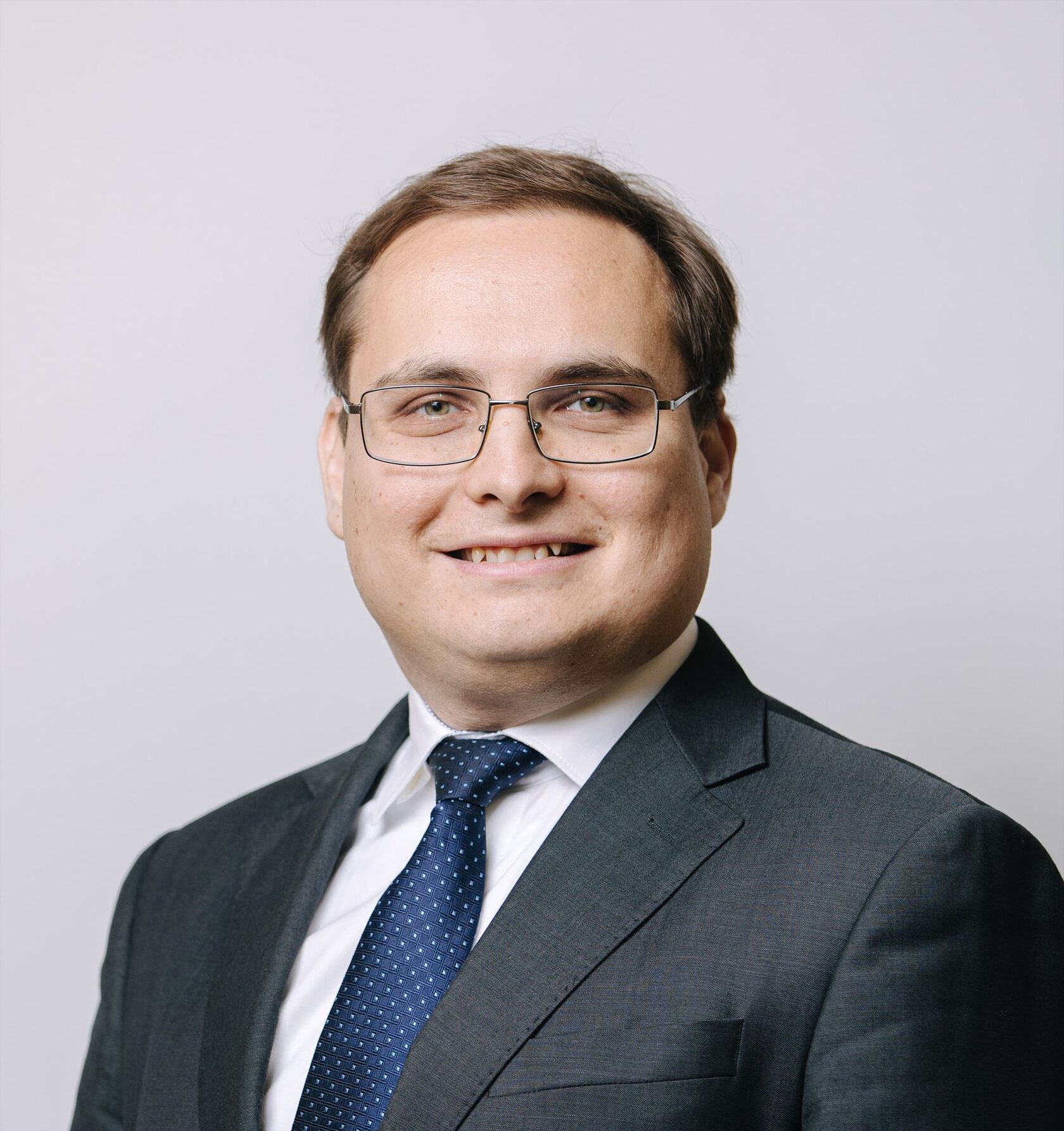 Андрей Алеев